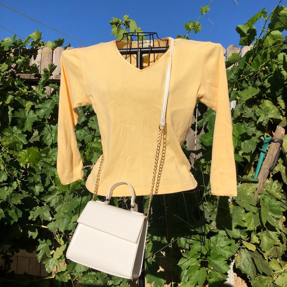 Eddie Bauer pastel yellow ribbed long sleeve shirt